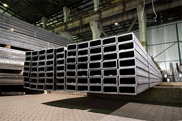 敦煌<font style='color:red'>无缝方矩管</font>尺寸一览表